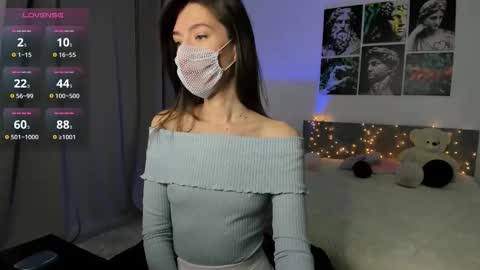 Snapshot of take_me_to_moon chatting on January 14, 2026, 1:33 am Sasha online show from January 14, 2026, 1:33 am