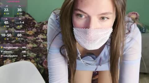 Snapshot of take_me_to_moon chatting on April 9, 2026, 6:19 am Sasha online show from April 9, 2026, 6:19 am