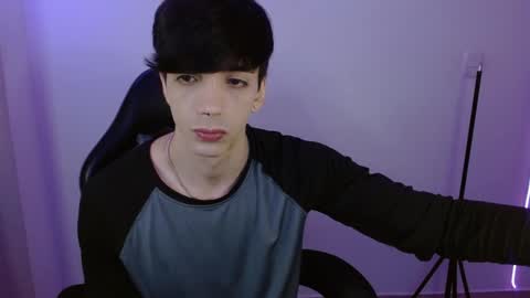 Snapshot of takeru___ chatting on February 14, 2026, 12:07 am takeru___ online show from February 14, 2026, 12:07 am