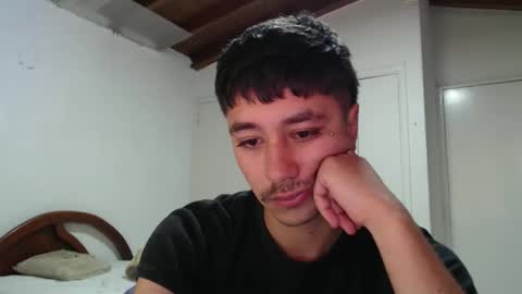 Snapshot of talhi_ chatting on December 31, 2024, 2:25 pm talhi_ online show from December 31, 2024, 2:25 pm