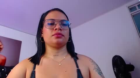 Snapshot of taliana36 chatting on February 11, 2025, 1:51 pm taliana36 online show from February 11, 2025, 1:51 pm