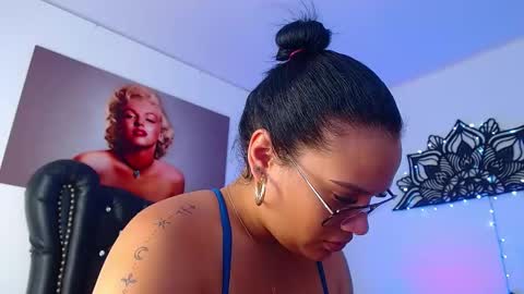 Snapshot of taliana36 chatting on February 25, 2025, 12:55 pm taliana36 online show from February 25, 2025, 12:55 pm