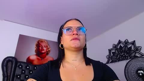 Snapshot of taliana36 chatting on March 6, 2025, 12:41 pm taliana36 online show from March 6, 2025, 12:41 pm