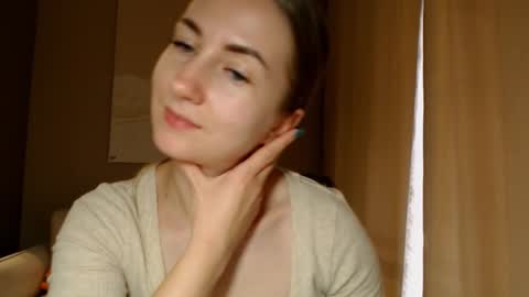 Snapshot of taliiyafiredream chatting on December 15, 2024, 12:17 pm Kira online show from December 15, 2024, 12:17 pm