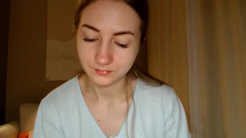 Snapshot of taliiyafiredream chatting on December 18, 2024, 6:10 am Kira online show from December 18, 2024, 6:10 am