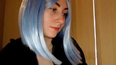 Snapshot of taliiyafiredream chatting on December 23, 2024, 9:16 am Kira online show from December 23, 2024, 9:16 am