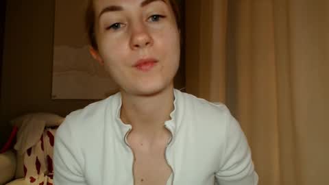 Snapshot of taliiyafiredream chatting on February 4, 2025, 12:33 pm Kira online show from February 4, 2025, 12:33 pm