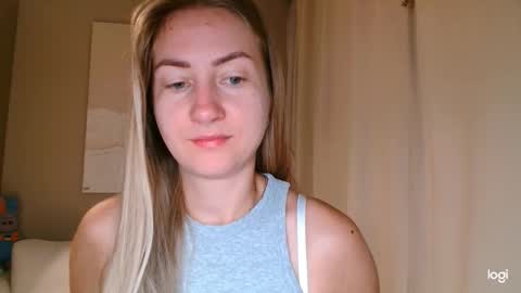 Snapshot of taliiyafiredream chatting on September 19, 2025, 5:53 am Kira online show from September 19, 2025, 5:53 am