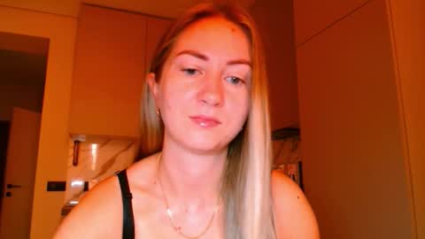 Snapshot of taliiyafiredream chatting on November 19, 2025, 6:02 am Kira online show from November 19, 2025, 6:02 am