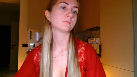 Snapshot of taliiyafiredream chatting on November 20, 2025, 7:41 am Kira online show from November 20, 2025, 7:41 am