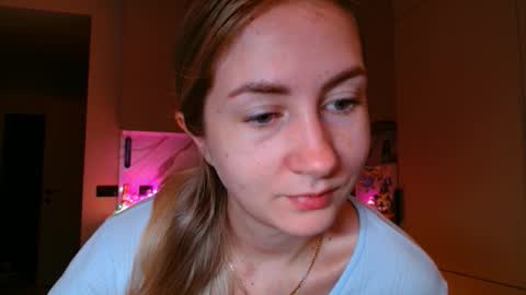 Snapshot of taliiyafiredream chatting on January 8, 2026, 6:16 am Kira online show from January 8, 2026, 6:16 am