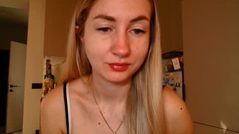 Snapshot of taliiyafiredream chatting on February 28, 2026, 7:09 am Kira online show from February 28, 2026, 7:09 am