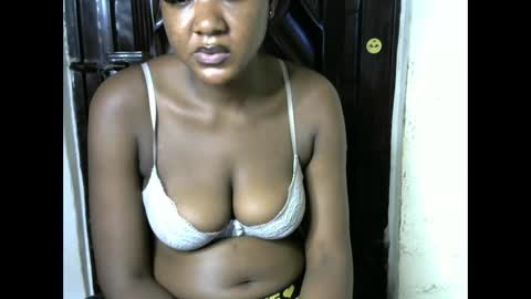 tall_choco online show from February 20, 2026, 12:18 am