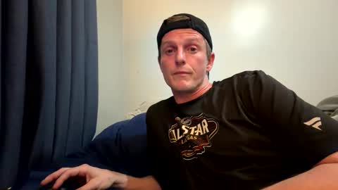Snapshot of tallglassowater9cut459014 chatting on April 16, 2026, 7:31 am first stream was very fun grateful for every follow and super active chat online show from April 16, 2026, 7:31 am