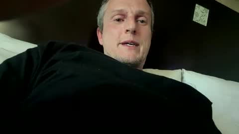 Snapshot of tallglassowater9cut459014 chatting on April 21, 2026, 11:38 am first stream was very fun grateful for every follow and super active chat online show from April 21, 2026, 11:38 am