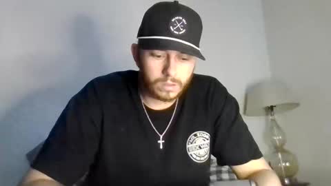 tallhungcloudzz online show from April 12, 2026, 1:43 am