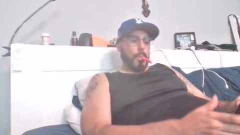 talllatino310 online show from October 22, 2025, 8:41 pm