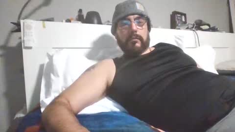 talllatino310 online show from December 18, 2025, 5:02 am