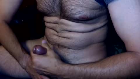 Snapshot of talltannhandsome chatting on March 26, 2026, 12:33 pm talltannhandsome online show from March 26, 2026, 12:33 pm