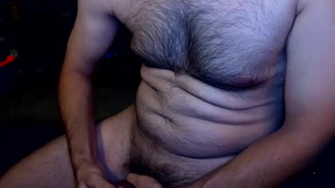 Snapshot of talltannhandsome chatting on May 31, 2026, 11:50 am talltannhandsome online show from May 31, 2026, 11:50 am