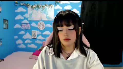 Alejandra Independent model online show from June 28, 2026, 11:05 am
