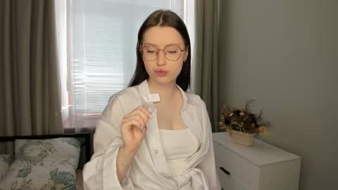 Snapshot of tamamcafe chatting on March 13, 2026, 7:15 am Stella online show from March 13, 2026, 7:15 am