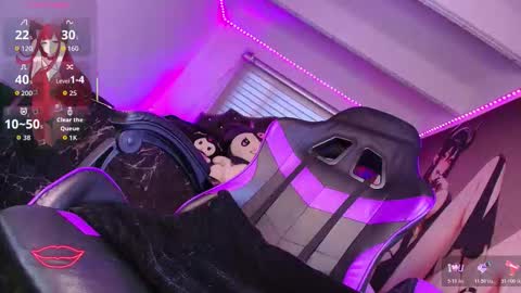 Tamara ---  online show from November 12, 2025, 6:08 pm