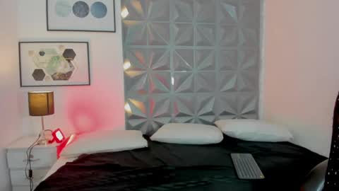 Snapshot of tamara_rouse57 chatting on September 30, 2025, 6:07 am tamara_rouse57 online show from September 30, 2025, 6:07 am