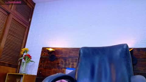    online show from December 16, 2025, 11:48 am