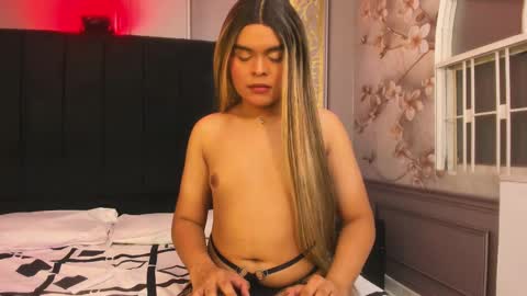 Snapshot of tamara_sweet__ chatting on March 9, 2025, 1:25 am Tamara online show from March 9, 2025, 1:25 am