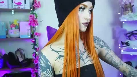 Snapshot of tamaracampell chatting on February 10, 2025, 4:41 am Cami 3 online show from February 10, 2025, 4:41 am