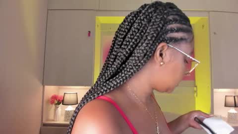 Snapshot of tamarazaki chatting on February 24, 2026, 7:45 pm Tami online show from February 24, 2026, 7:45 pm