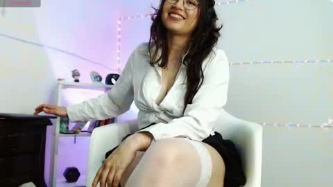 Snapshot of tami_ramirez__ chatting on March 2, 2025, 11:53 pm Tami online show from March 2, 2025, 11:53 pm