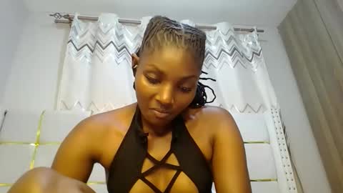 tamia online show from February 5, 2025, 6:48 pm