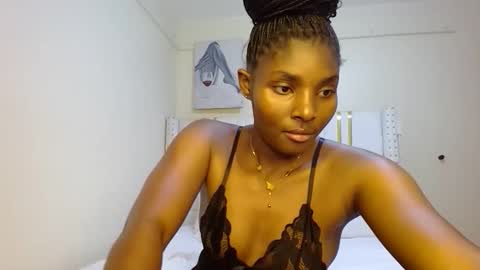 tamia online show from November 28, 2025, 2:36 am