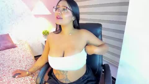 Tammara  online show from July 13, 2026, 11:35 am