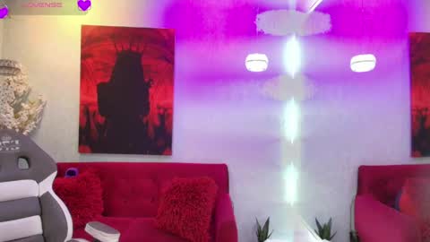 Snapshot of tammy_petit chatting on May 21, 2026, 3:35 am Tammy online show from May 21, 2026, 3:35 am