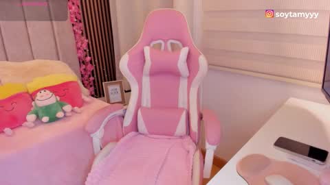 Snapshot of tammy_w chatting on December 5, 2025, 5:09 pm Tammy online show from December 5, 2025, 5:09 pm