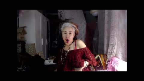 Milena online show from October 17, 2025, 1:46 pm