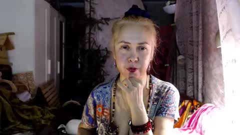 Milena online show from November 13, 2025, 1:10 pm