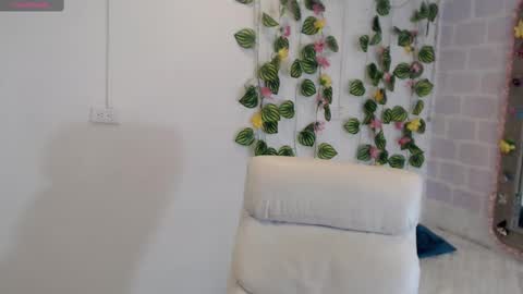 Snapshot of taniadevil_69 chatting on October 23, 2025, 5:33 pm Tania online show from October 23, 2025, 5:33 pm