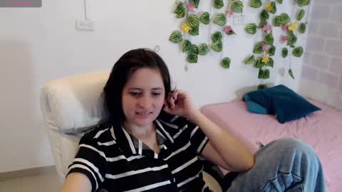 Snapshot of taniadevil_69 chatting on November 3, 2025, 3:35 pm Tania online show from November 3, 2025, 3:35 pm