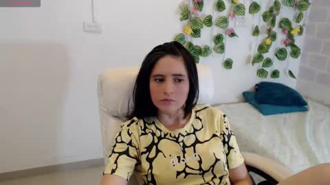 Snapshot of taniadevil_69 chatting on January 8, 2026, 5:37 pm Tania online show from January 8, 2026, 5:37 pm