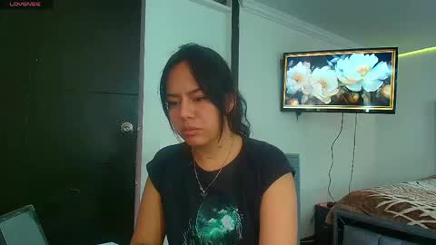 TaniaMendoza online show from June 10, 2026, 11:31 am