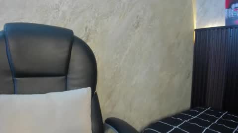 Tanisha online show from March 5, 2026, 11:23 pm