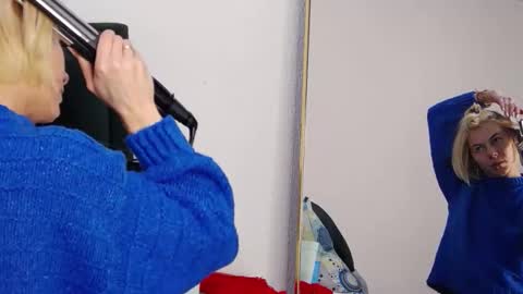 tanyaGrey online show from February 16, 2026, 6:42 am