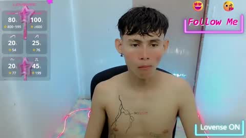 Snapshot of tanjiro_cute chatting on January 26, 2025, 11:50 pm Andres online show from January 26, 2025, 11:50 pm