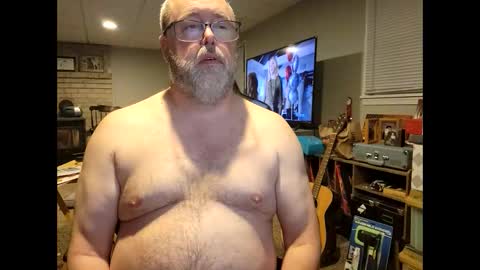 tank106 online show from May 6, 2026, 1:36 am