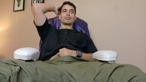 Snapshot of tanner_hard_ chatting on April 21, 2026, 2:45 pm Tanner Jose online show from April 21, 2026, 2:45 pm