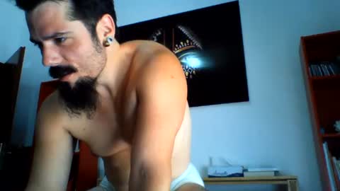 Snapshot of tantra_man_yogi chatting on July 15, 2026, 9:36 am Tantra Man Yogi online show from July 15, 2026, 9:36 am